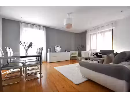 maison avec dépendance
