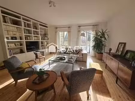 vente maison à auray centre ville historique (56400) : à vendre / 223m² auray centre ville