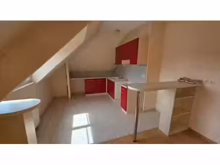 location appartement 3 pièces 60 m² à falaise (14700)  555 €