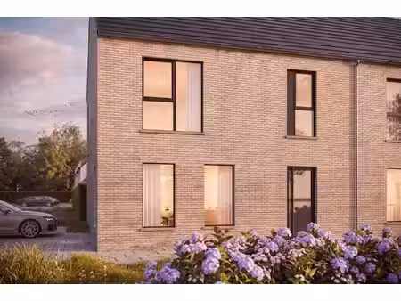 huis te koop in stekene met 3 slaapkamers