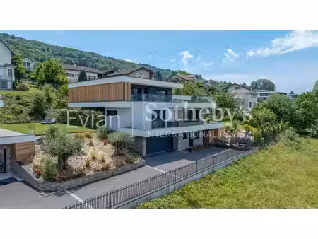 neuvecelle villa contemporaine avec vue lac