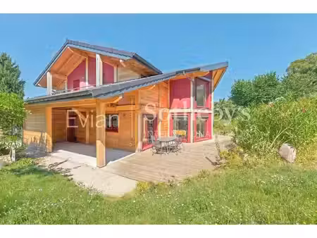 neuvecelle  maison contemporaine en ossature bois de 228 m² habi