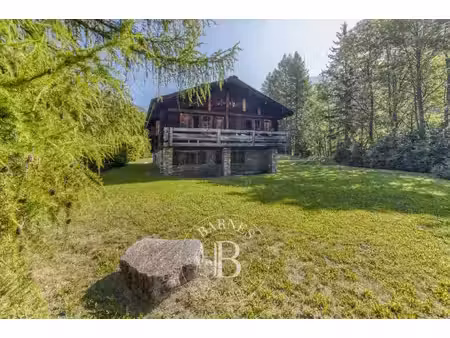 barnes chamonix - les frasserands - vue mont-blanc - chalet traditionnel - 6 chambres