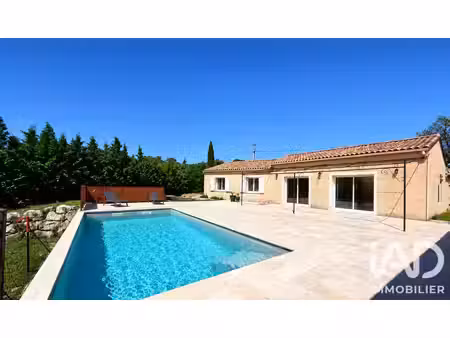 maison à suze-la-rousse (26790)