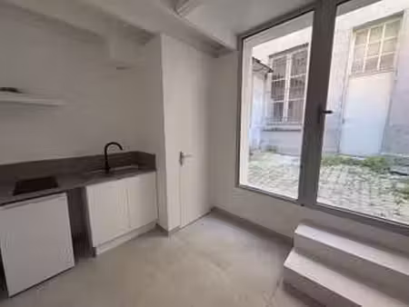vente appartement t1 à angers centre (49000) : à vendre t1 / 11m² angers centre