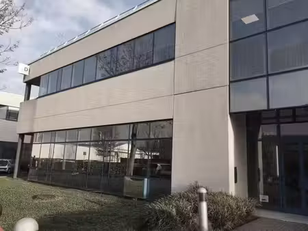 location local d’activités gennevilliers 92230 1395m²