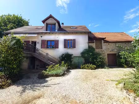 maison et dépendances proches de caylus