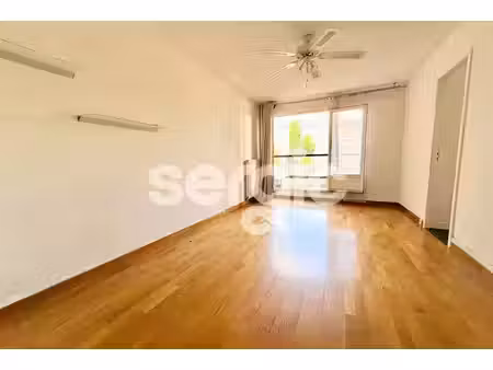 appartement 3 pièces 59.20m2 avec cave et box à alfortville