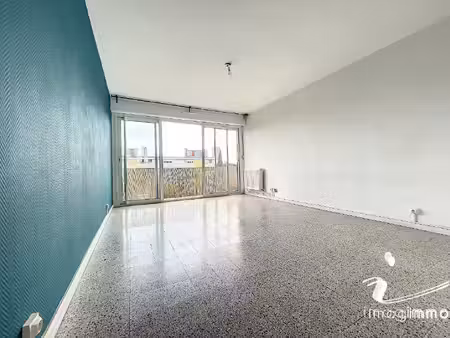 vente appartement t3 avec balcons  parking  cave  montpellier quartier avenue père soulas