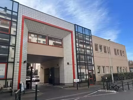 vente bureaux 472m²