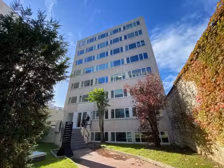 location bureaux 110m²
