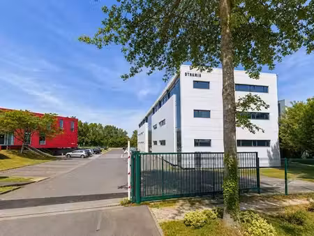 bureau de prestige de 451 m2 en location - orvault  france