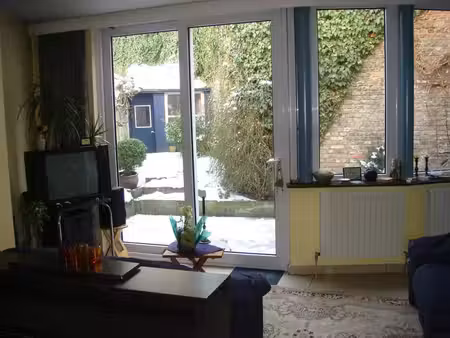 appartement de plain-pied avec jardin privé