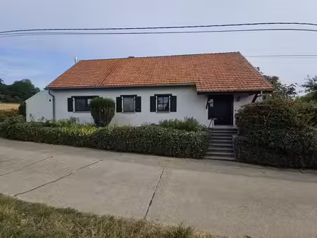 charmante woning in hoevestijl op een perceel van 32a75ca
