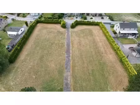 superbe terrain 4 980m² avec plus de 60m de façade à ronzon
