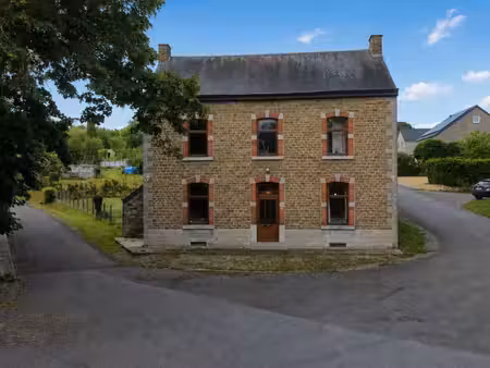 maison en pierre 4 façades avec jardin - braibant