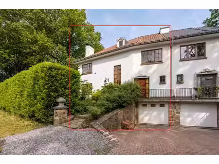 quartier baron d'huart  maison 3 façades (4ch/2sdb)