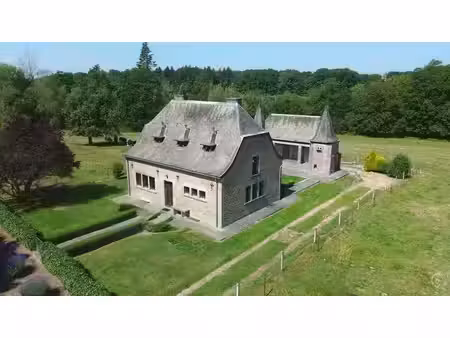 sous option !!! maison de caractère avec annexes à vendre à…