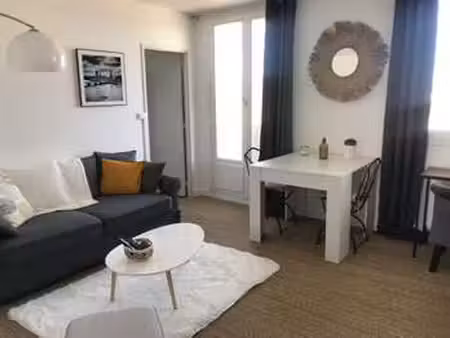 location appartement 3 pièces à bourges (18000) : à louer 3 pièces / 60m² bourges
