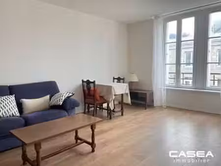 location appartement 2 pièces meublé à quimper (29000) : à louer 2 pièces meublé / 38m² qu