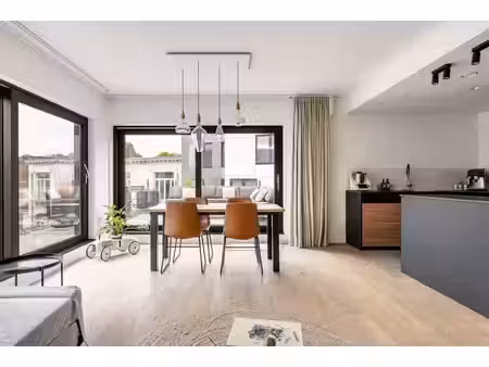 penthouse 2 chambres avec terrasse de ± 50 m² à tournai