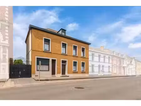 maison de caractère  4 chambres - poss. profession libérale
