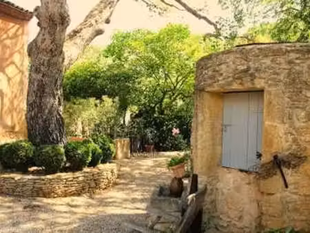 location maison meublé à grans (13450) : à louer meublé / 120m² grans
