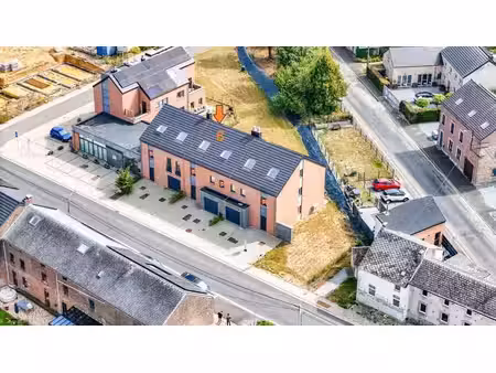 magnifique maison neuve 3-5ch avec garage et jardin!