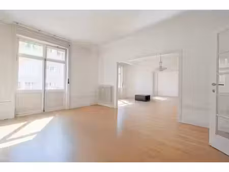 place brugmann  superbe appart 223m² 4 ch terrasse