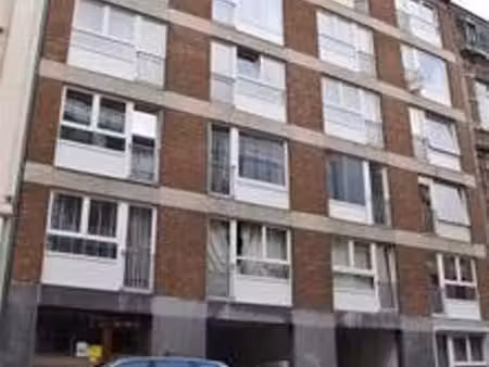 studio trés bien situé au centre de namur