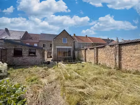 ruime woning met polyvalente ruimte  zonnige tuin en tal ...