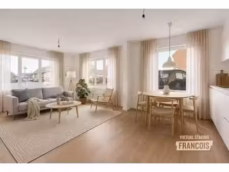 appartement rez-de-chaussée entièrement rénové dans une pet…