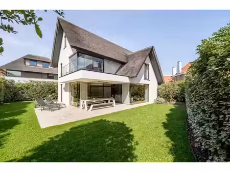 exclusivité: magnifique villa située dans un charmant sentie