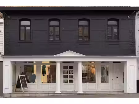 centraal gelegen handelspand in centrum anzegem