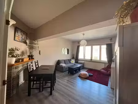 appart lumineux 2chambres  terrasse  à deux pas de l’ulb