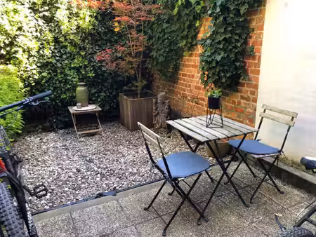 studio - rez arrière avec jardin