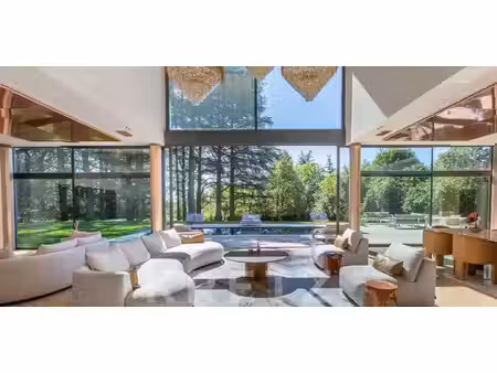 maison avec piscine et terrasse ecully (69)