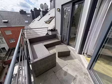 demey / superbe duplex de 85m²  1ch + bureau  terrasse