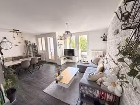 vente appartement 5 pièces à laval (53000) : à vendre 5 pièces / 85m² laval