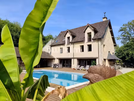 propriété à vendre dans le quartier la cote