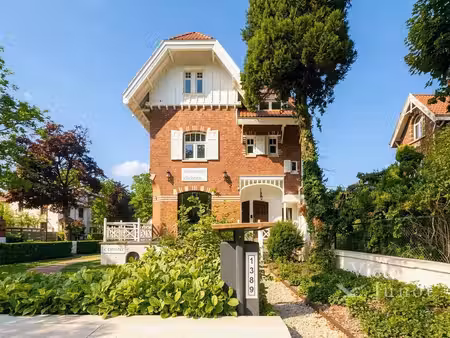 appartement à louer à uccle € 1.800 (lrgml) - victoire junot location | zimmo