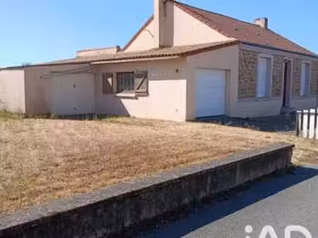 vente maison à la chaize-le-vicomte (85310) : à vendre / 68m² la chaize-le-vicomte
