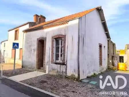 vente maison à monnières (44690) : à vendre / 60m² monnières
