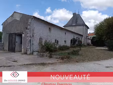 maison 300m² env. av/dépendances et terrain