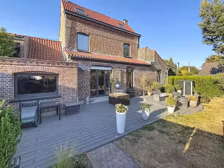 maison de luxe à vendre dans le quartier ouest