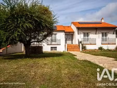 vente maison piscine à la copechagnière (85260) : à vendre piscine / 196m² la copechagnièr
