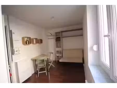 location appartement 1 pièce 11 m² à villeurbanne (69100)