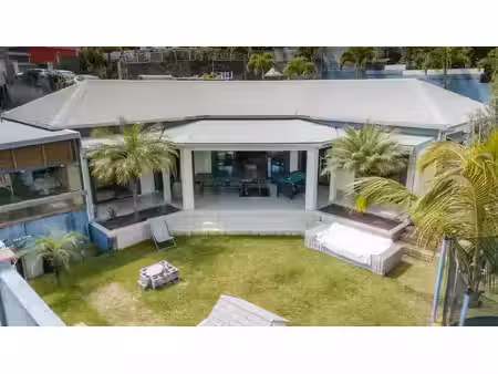 vente villa 6 pièces 172 m² à bois de nefles saint paul (97411)  735 000 €