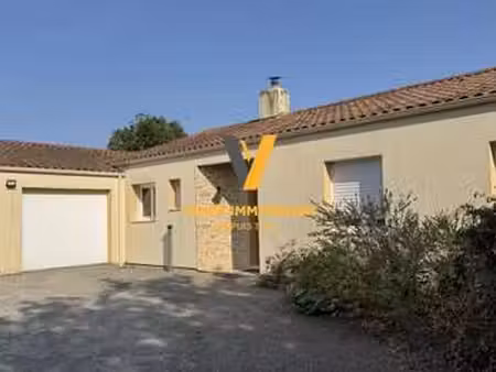 vente maison à saint-philbert-de-bouaine (85660) : à vendre / 132m² saint-philbert-de-boua