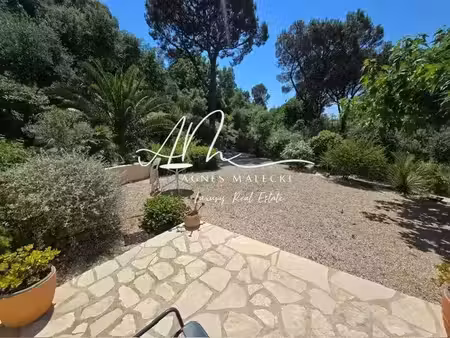 vente villa 4 pièces 90 m² à la croix-valmer (83420)  1 195 000 €